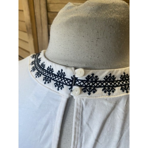 Old Navy Embroidered-Neck Jersey Top Size S Cream Colored - Picture 4 of 6